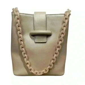Fashionable Chain Handle Shoulder Bag Elegant Solid Color Leather Bucket Purse